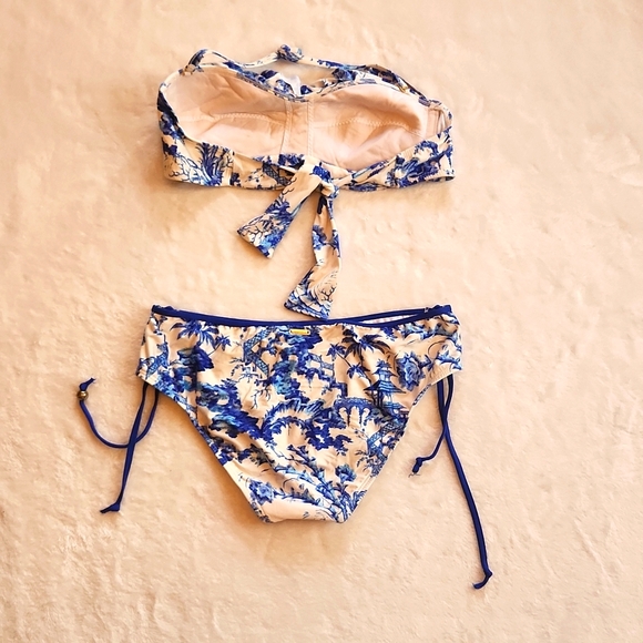 Antonio Melani Blue Willow Bikini Sz Medium - Picture 4 of 7